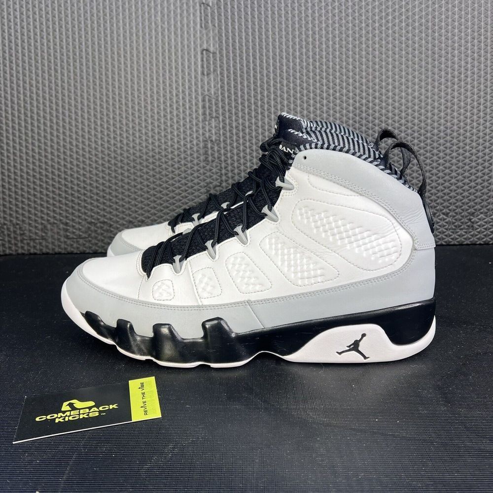 Jordan 9 Retro Barons 2014 Sneakers - Men’s Size 12 - 302370-106
